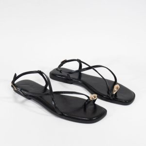 Crisscross Toe-Ring Sandals