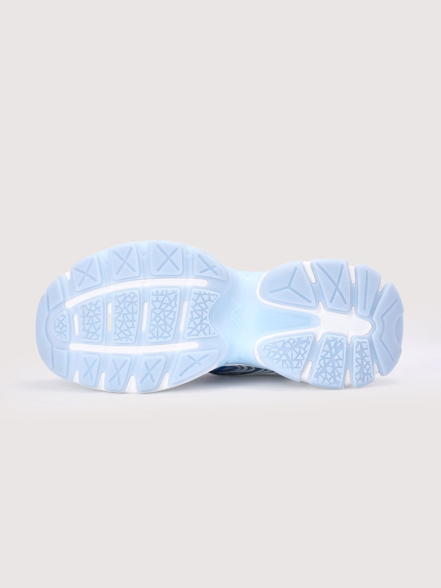 East Women - Image 9