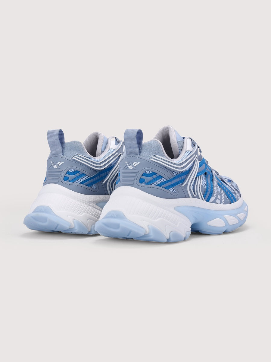 East Women - Image 11