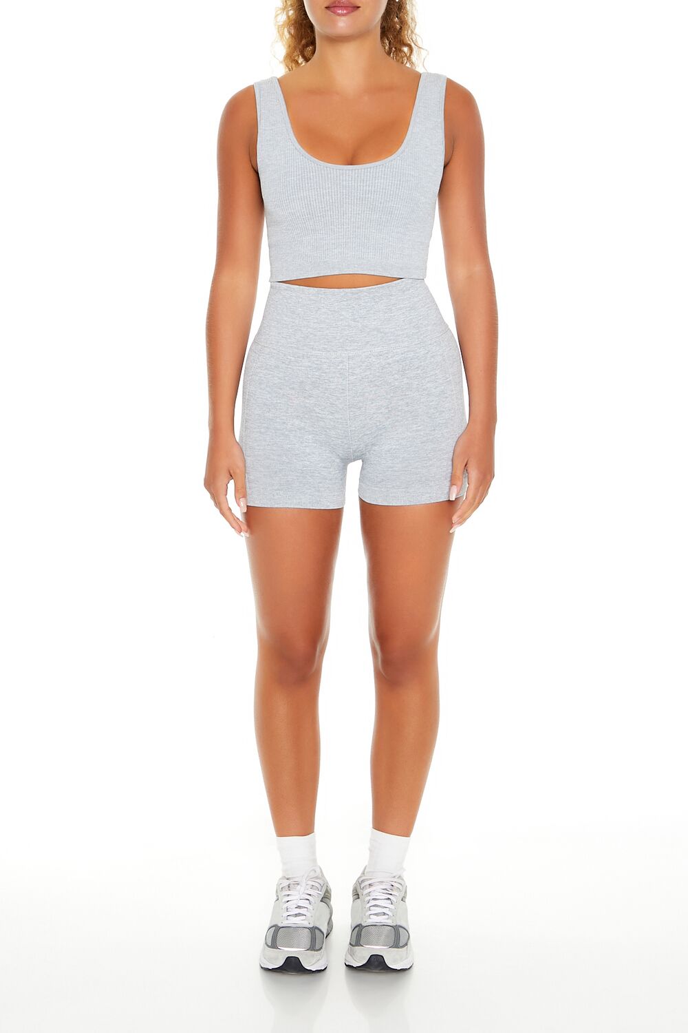 Seamless Ribbed Sports Bra - Image 2