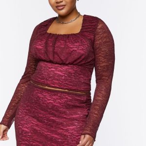 Plus Size Lace Mini Skirt