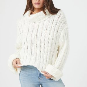 Turtleneck Cropped Sweater