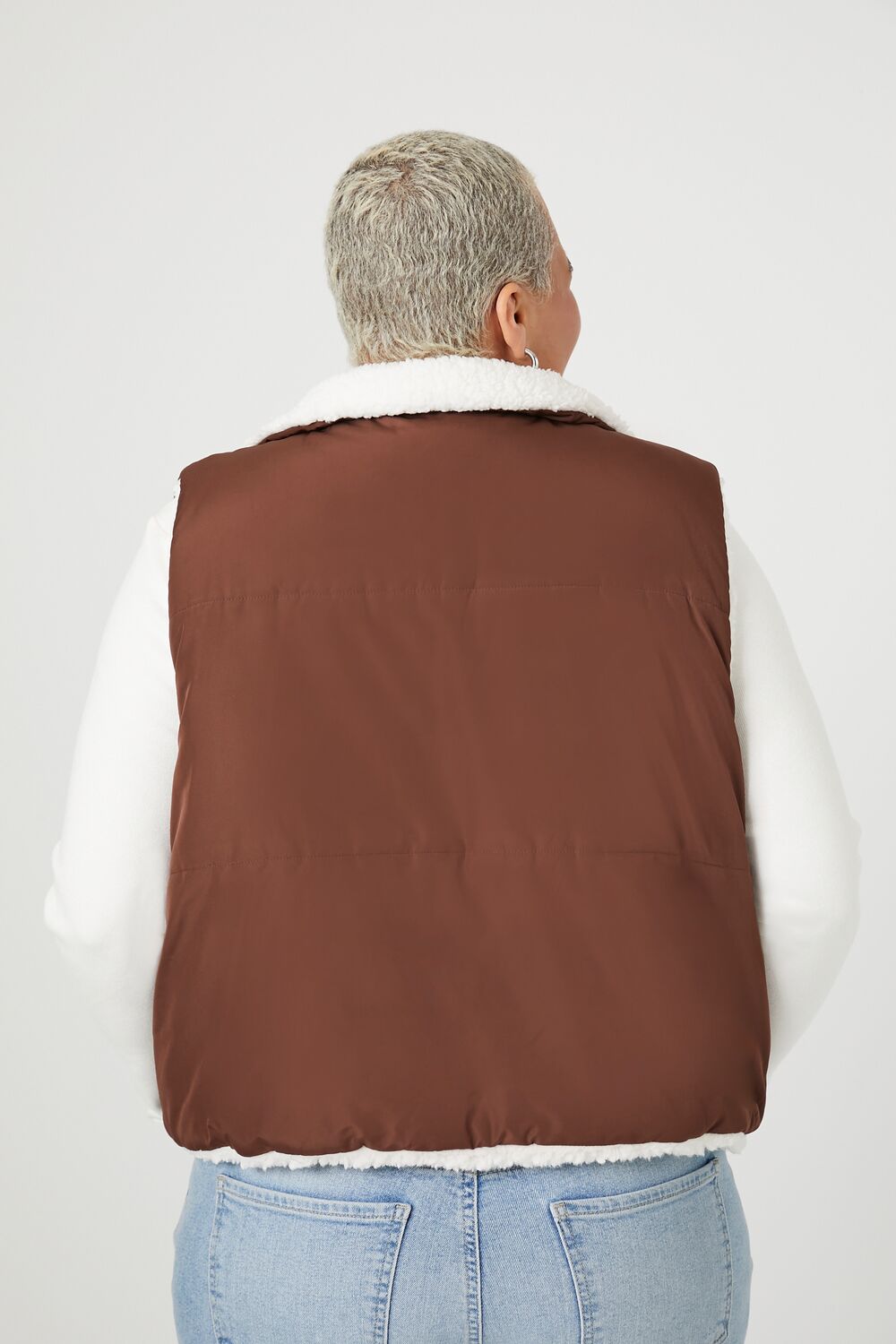 Plus Size Reversible Faux Shearling Puffer Vest - Image 3