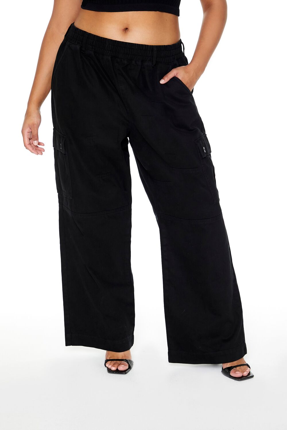 Plus Size Twill Wide-Leg Cargo Pants - Image 4