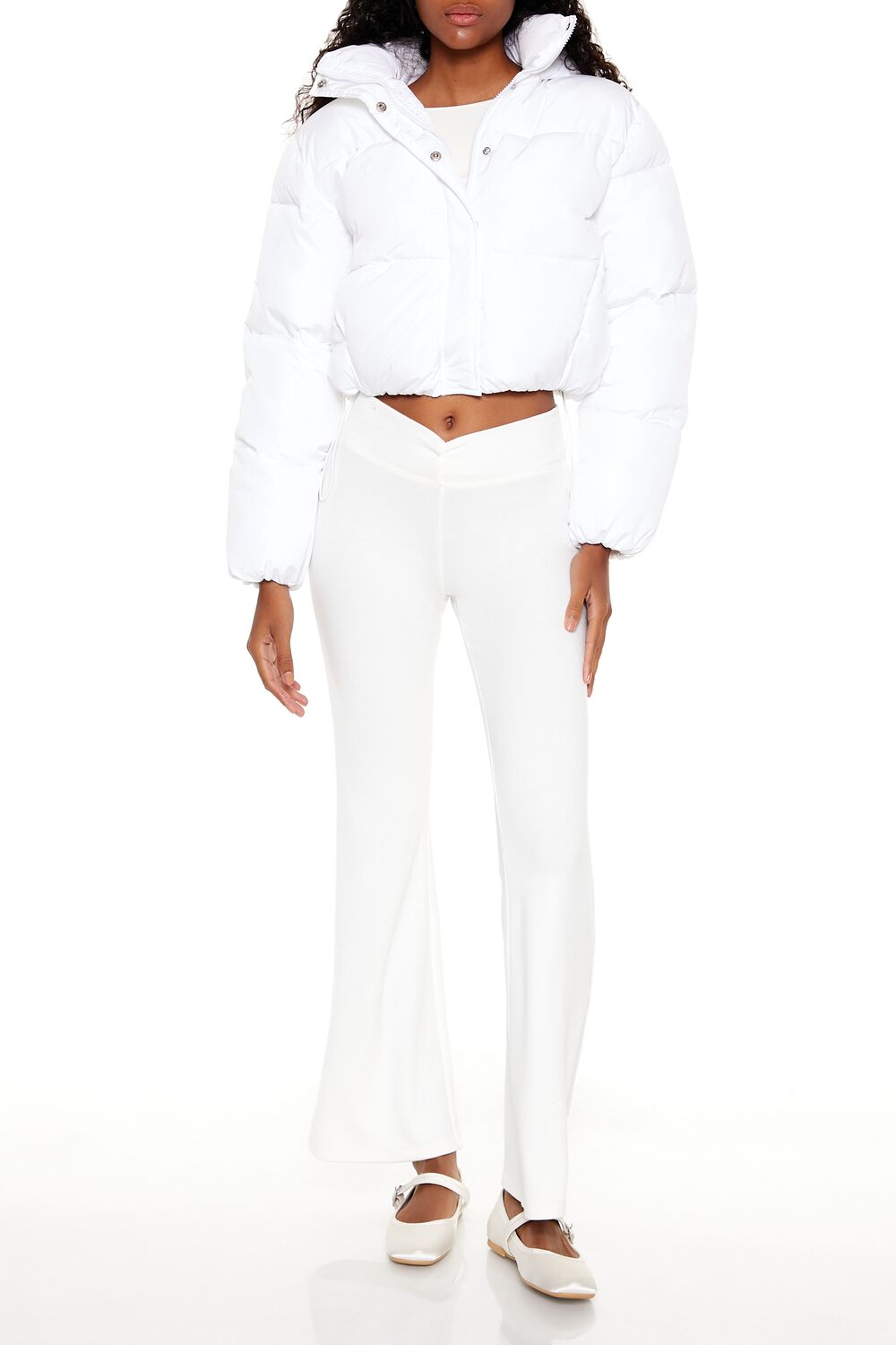 Hooded Cropped Puffer Jacket - Image 12