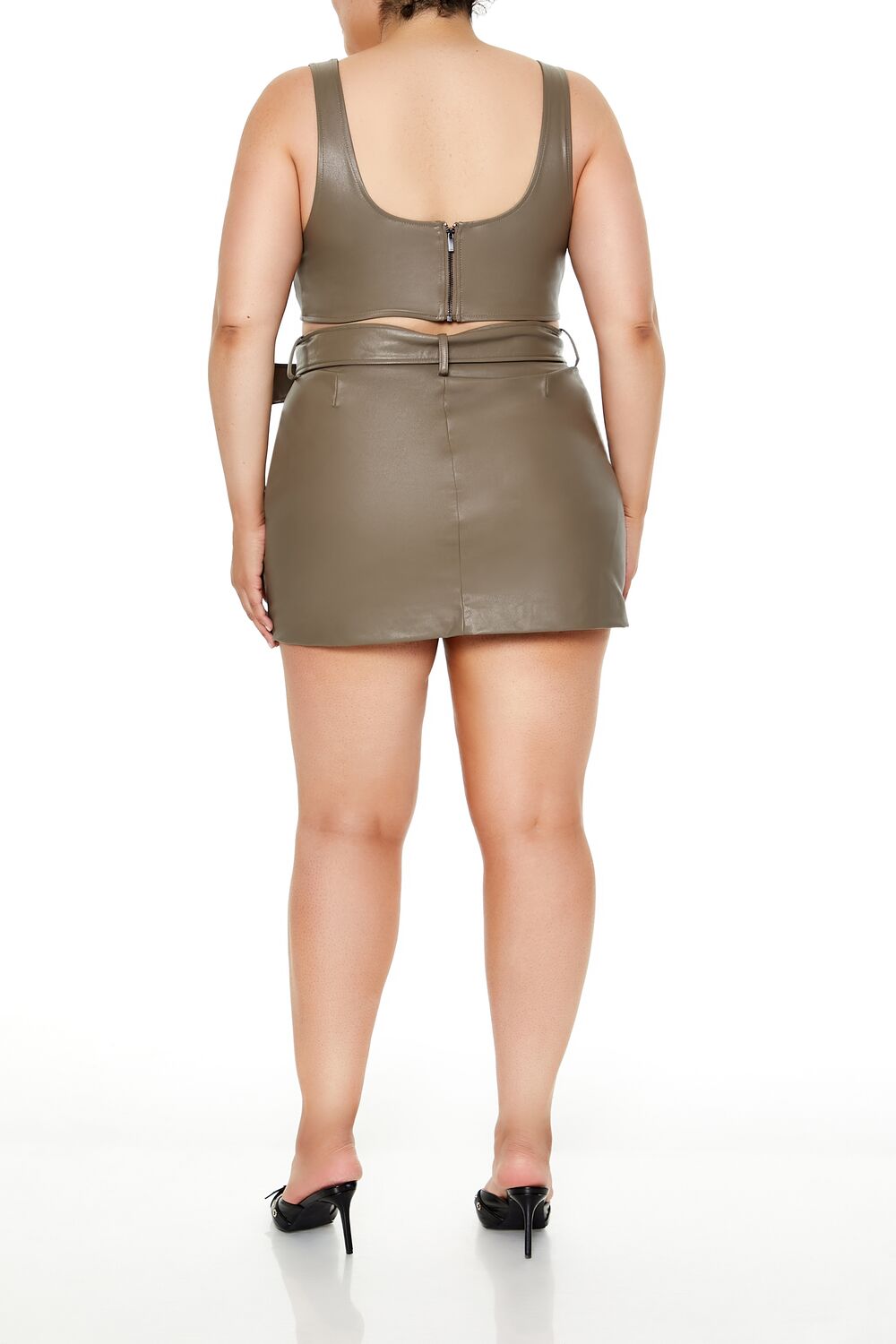 Plus Size Belted Mini Skirt - Image 4