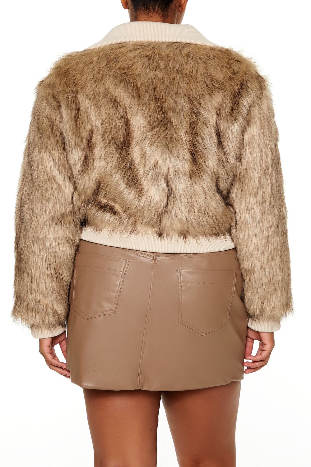 Plus Size Cropped Faux Fur Jacket - Image 5