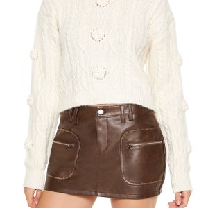 Rosette Cable Knit Sweater