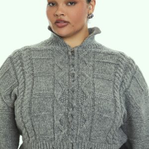 Plus Size Cable Knit Cropped Sweater