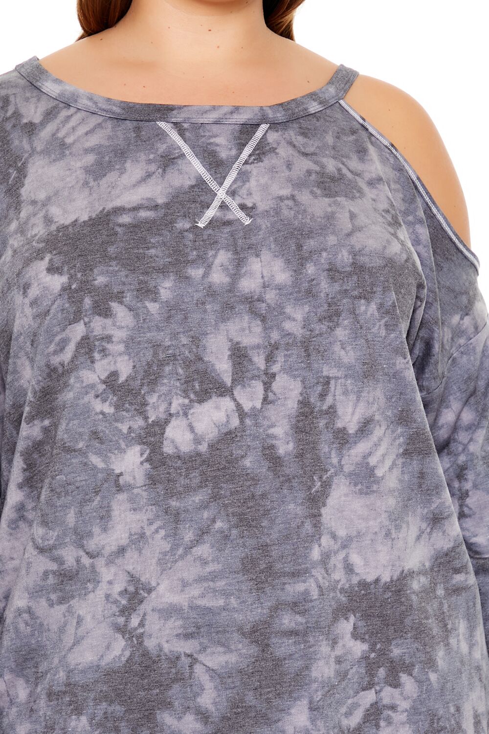 Plus Size Tie-Dye Cutout Oversized Top - Image 3