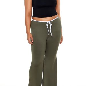 Plus Size Tie-Waist Flare Leggings