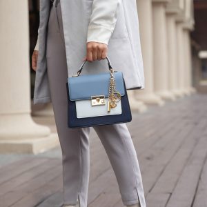 Quinzel Shoulder Bag